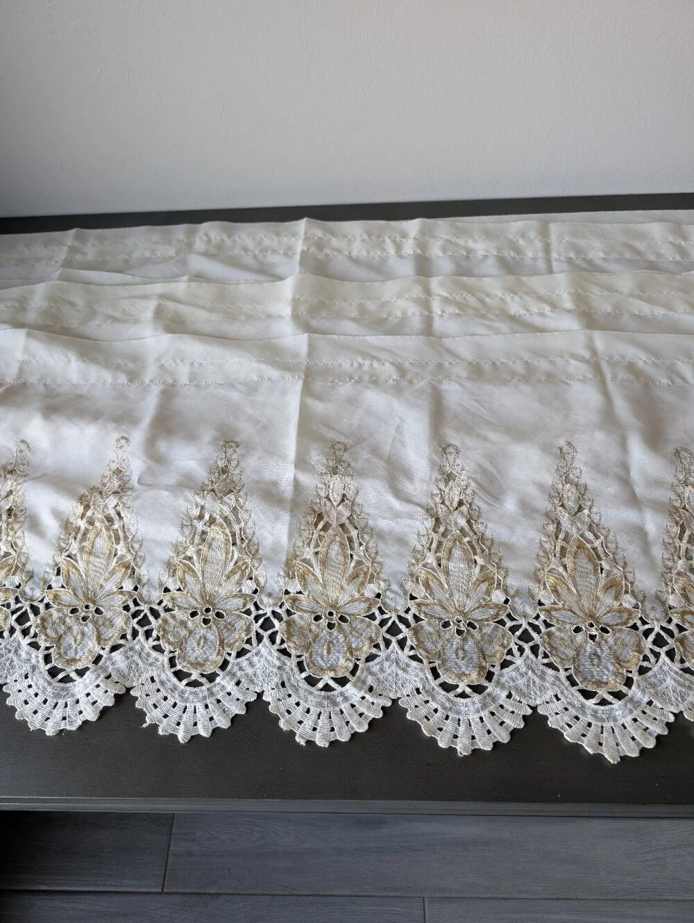 5 Sheer Valance Curtain Gold Cream Ivory Embroidered Scalloped Hem Rod Pocket